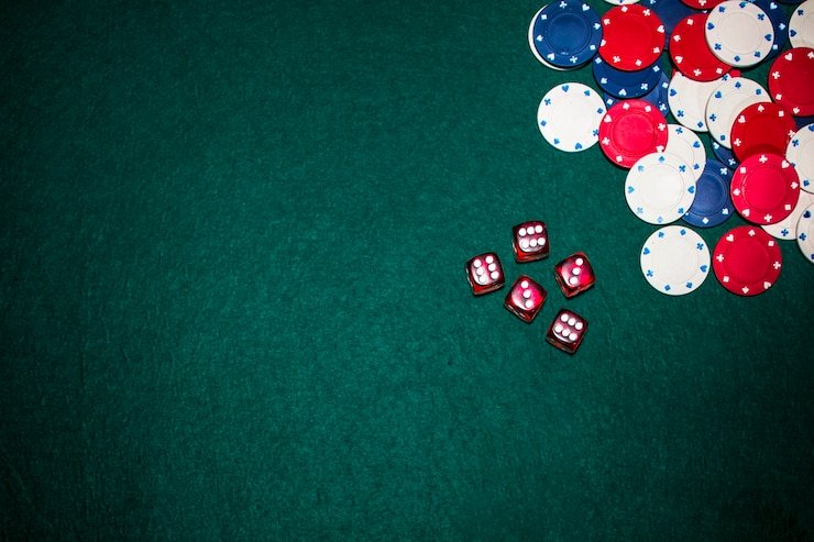 Antarmuka permainan Play'n GO menampilkan grid gulungan, simbol, dan panel kontrol taruhan